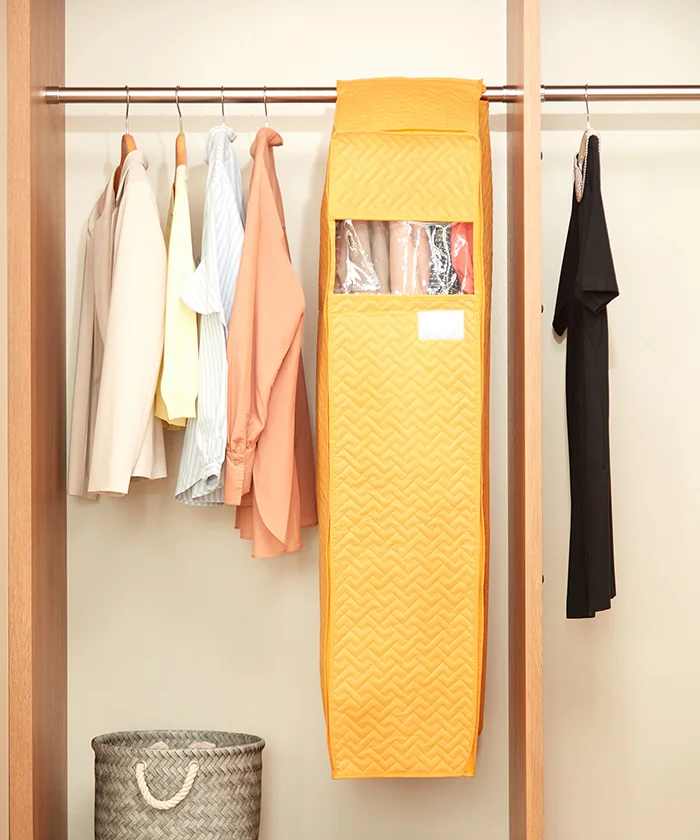 消臭・抗菌防臭／まとめて収納できる洋服カバー