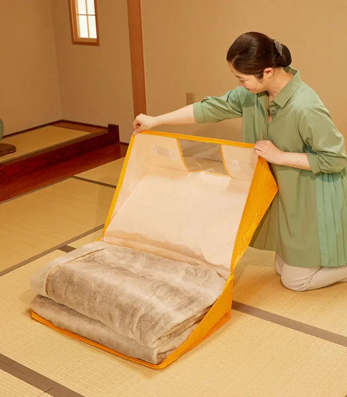 防ダニ・抗菌防臭／衣類や寝具が入る収納袋 出し入れのしやすさを追求しました
